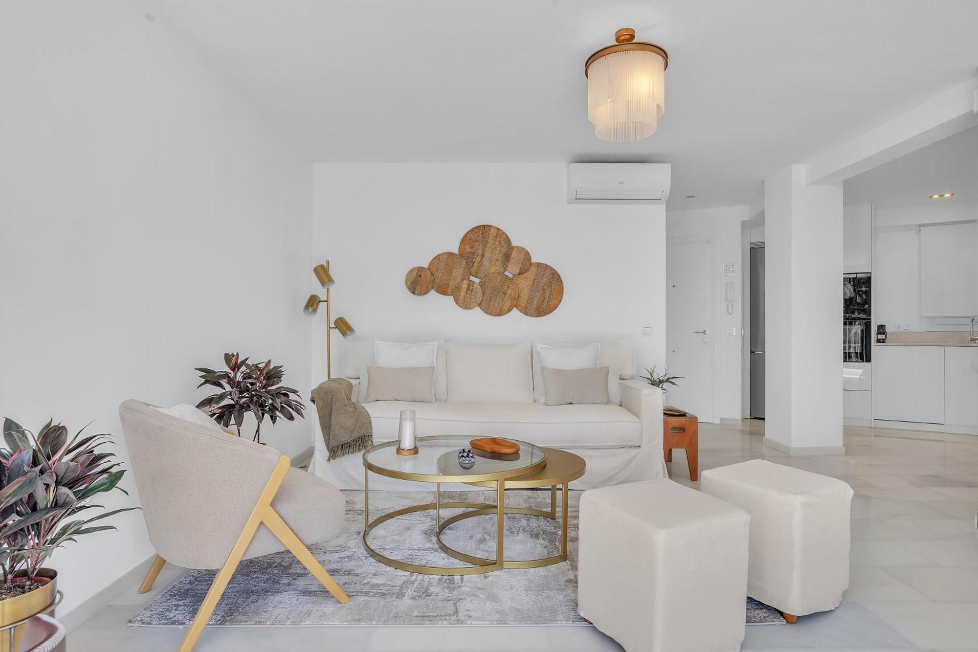 Polo 4e Jacaranda Apartment